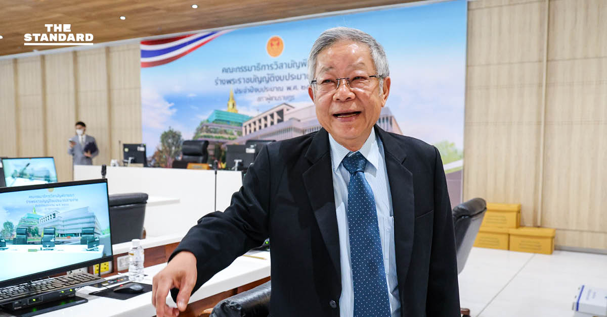 วีระ ขอโทษหลังอนุทินชี้แจง ทีมเศรษฐกิจภูมิใจไทยไม่ใช่คนนอกพรรค ยอมรับเข้าใจคลาดเคลื่อนเพราะข้อมูลไม่ครบ *(Explanation: According to the specific rule provided – add a space before proper nouns that follow a verb – this headline does not contain any instances where a proper noun immediately follows a verb. Therefore, no spaces are added.)*