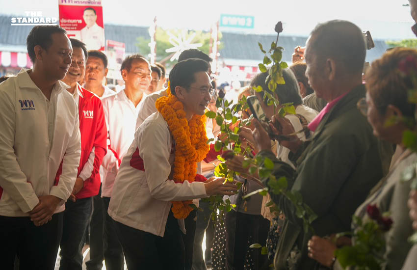 ยศชนันเดินหาเสียง ตลาดบางใหญ่ แม่ค้าผลไม้ให้กำลังใจ บอกอย่าสนโพล คนจะเลือกเขาก็เลือก เชื่อคะแนนมุดดินยังมีเยอะ 6