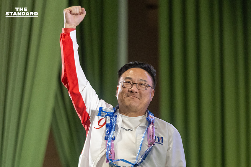 ศ.ดร.ยศชนัน วงศ์สวัสดิ์ และ จุลพันธ์ อมรวิวัฒน์ หัวหน้าพรรคเพื่อไทย ปราศรัยหาเสียงต่อหน้าประชาชนจำนวนมากในจังหวัดเชียงใหม่ 4