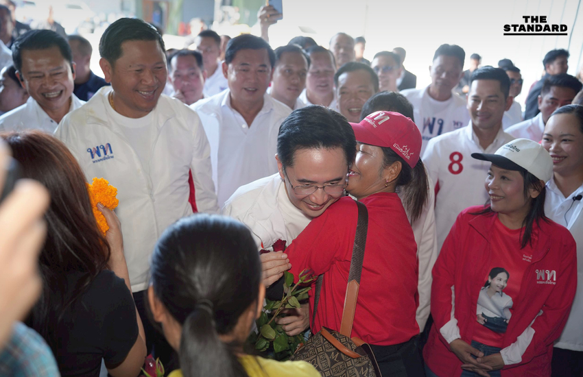‘ยศชนัน’ นำ เพื่อไทย หาเสียง อยุธยา รับฟังเกษตรกรสะท้อนปัญหา แง้มจ่อเปิดนโยบายใหม่ 8 ม.ค. 3