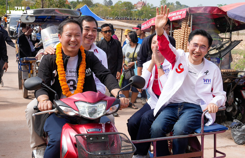 ศ.ดร. ยศชนัน วงศ์สวัสดิ์ แคนดิเดตนายกฯ พรรคเพื่อไทย ปราศรัยหาเสียงต่อหน้าประชาชนจำนวนมากในจังหวัดอุดรธานี 6