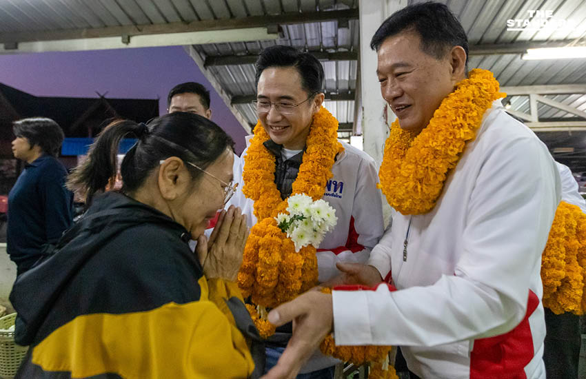 ยศชนัน บุกตลาดเช้าสารภี พ่อค้าแม่ค้าแห่มอบพวงมาลัยแคบหมูต้อนรับคึกคัก บอกจะพลิกฟื้น **เชียงใหม่** เริ่มต้นที่อากาศสะอาด 4