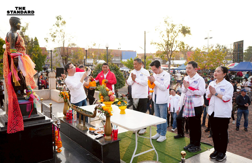 ยศชนันปราศรัยปิดเวทีโคราช ขอนักวิทยาศาสตร์เป็น นายกฯ พร้อมแก้ปัญหาเกษตรกร-ช้างป่า 2