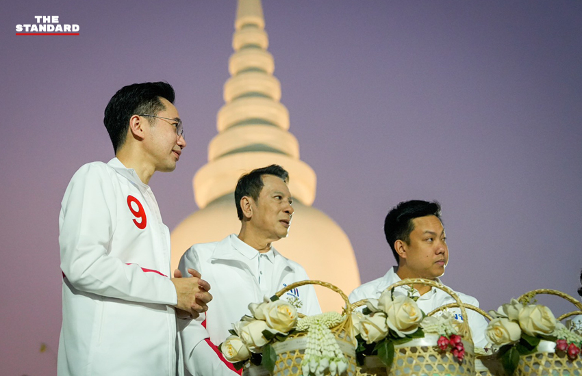 ‘ยศชนัน’ นำทัพเพื่อไทยทำบุญเอาฤกษ์เอาชัยปีใหม่ ลุยตลาดยิ่งเจริญ รับฟังเสียงชาวบ้าน เผยปี 69 เป็นปีแห่งการเปลี่ยนแปลง 1