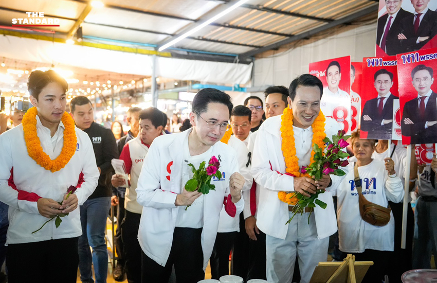 ‘ยศชนัน’ นำทัพเพื่อไทยทำบุญเอาฤกษ์เอาชัยปีใหม่ ลุยตลาดยิ่งเจริญ รับฟังเสียงชาวบ้าน เผยปี 69 เป็นปีแห่งการเปลี่ยนแปลง 4