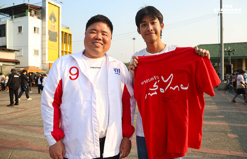 ยศชนันเดินตลาด ท่าน้ำนนท์ช่วยผู้สมัครหาเสียง จ่อเปิดนโยบายแก้น้ำทั้งระบบ 23 ม.ค.นี้ ด้านณัฐวุฒิอ้อนขอปักธงสีแดงยกจังหวัด 13