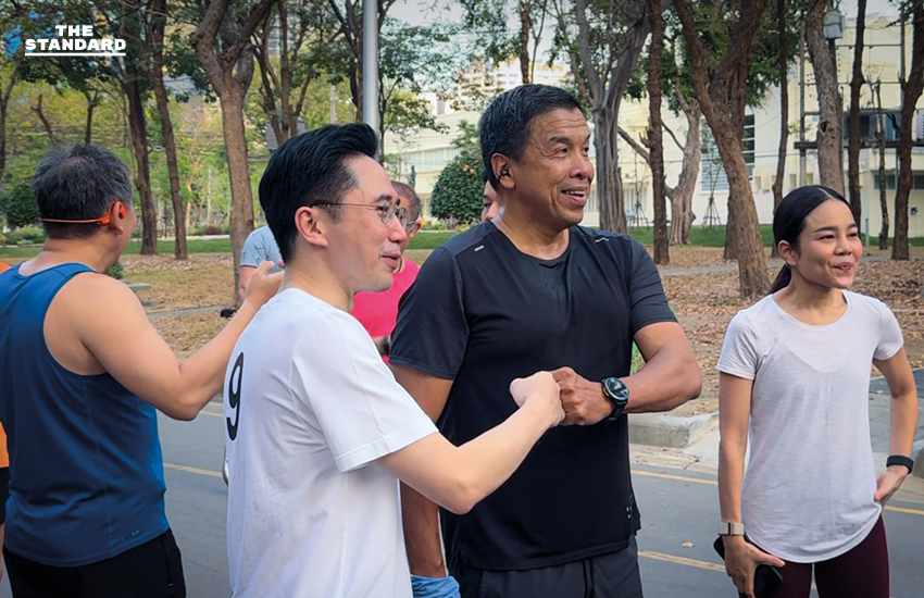 ยศชนันนำ เพื่อไทยวิ่งออกกำลัง สวนลุมพินี ดัน รถไฟฟ้า 20 บาท- รถเมล์แอร์ 10 บาท ลดมลพิษ 1
