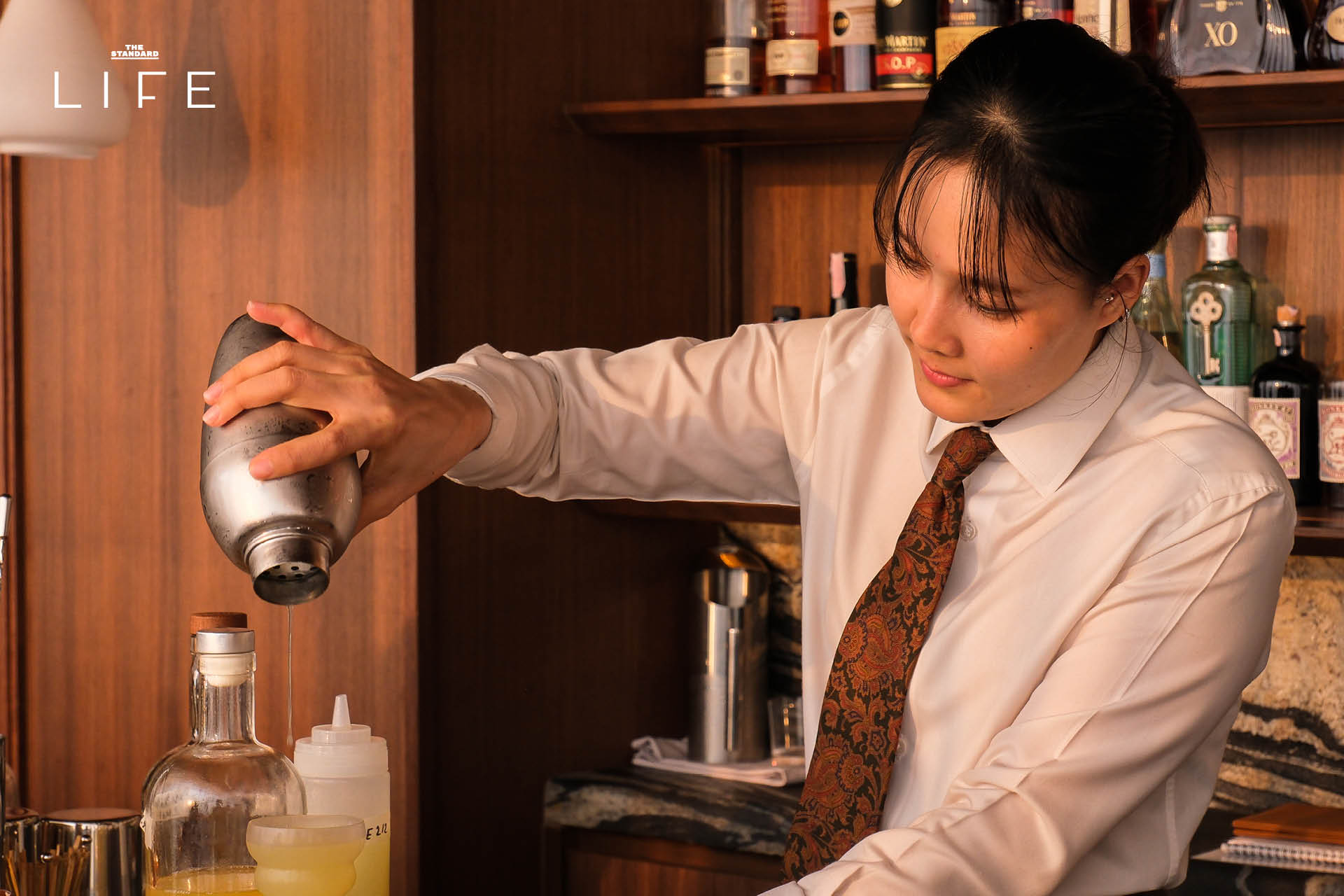 The NORM Bangkok บนชั้น 42 ตกแต่งด้วยเฟอร์นิเจอร์ Fritz Hansen