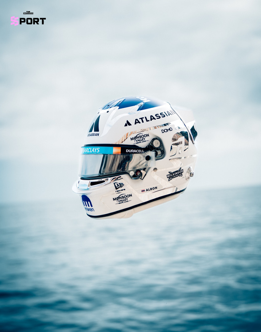 อเล็กซ์ อัลบอน สวมหมวกกันน็อกดีไซน์ใหม่ สีขาวสุดคลาสสิก 5