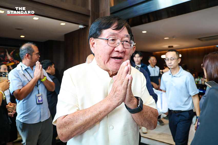 อนุทิน ชาญวีรกูล หัวหน้าพรรคภูมิใจไทย กำชับว่าที่ สส. พรรคให้เคลียร์คุณสมบัติและรักษาเอกภาพ 9