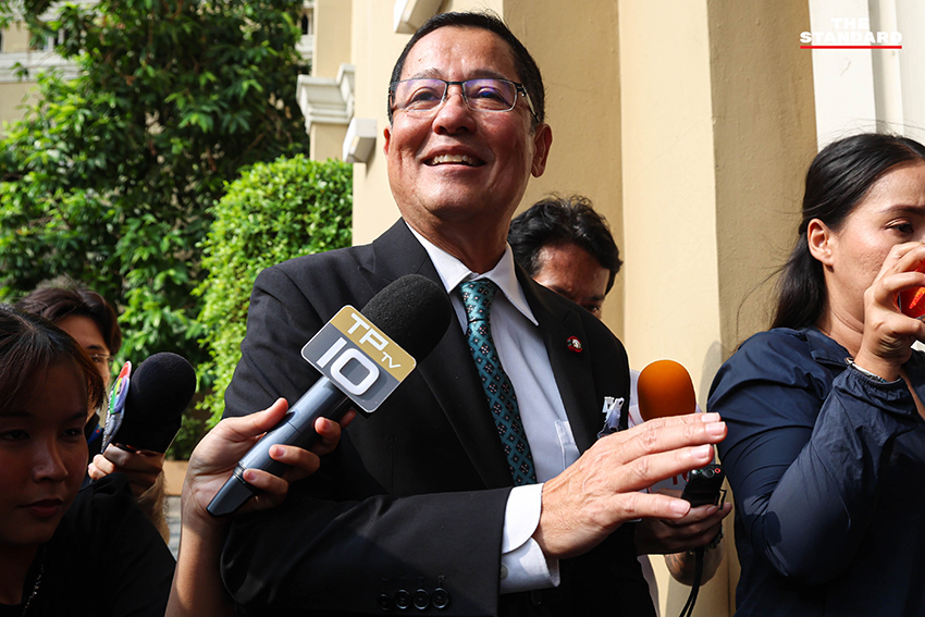 อนุทิน ชาญวีรกูล เป็นประธานการประชุมคณะรัฐมนตรี ณ ทำเนียบรัฐบาล เพื่อหารือมาตรการรับมือภาษีนำเข้าสหรัฐฯ และกระแสการจัดตั้งรัฐบาล 4