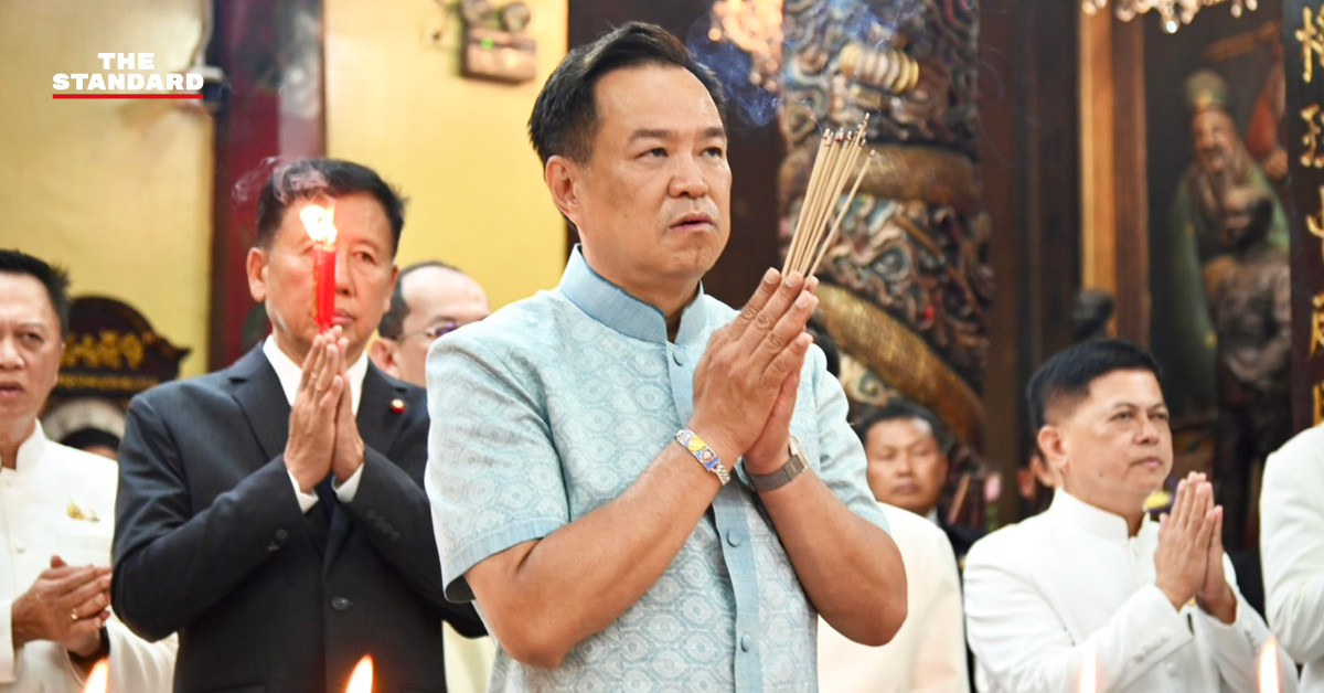 อนุทิน ชาญวีรกูล และคณะ เดินทางไปไหว้ ศาลเจ้าพ่อเสือในช่วงเทศกาลตรุษจีน