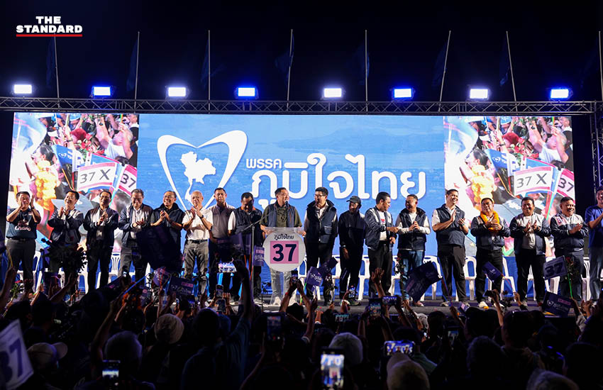 อนุทิน ชาญวีรกูล ปราศรัยหาเสียงที่สงขลา ชูหมายเลข 37 และนโยบายผลักดัน Disneyland Thailand 6