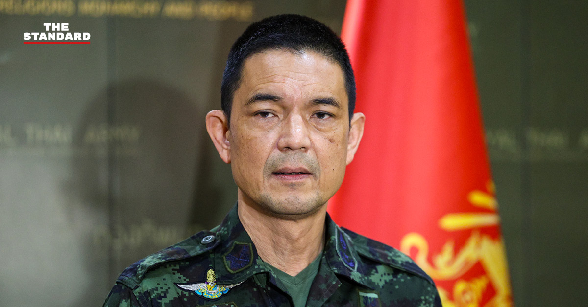 พล.ต. วินธัย สุวารี โฆษกกองทัพบก แถลงชี้แจงเหตุคลังอาวุธระเบิด