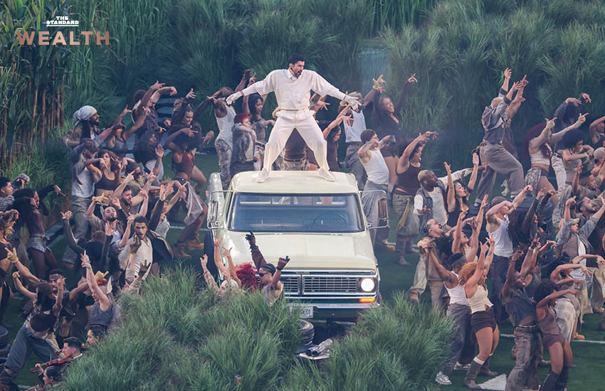 Bad Bunny กำลังแสดงบนเวที Super Bowl แสดงถึงรากเหง้าและวัฒนธรรมของปวยร์โตริโก 1