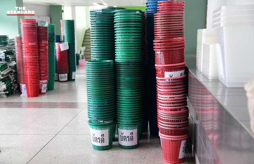 ภาพปลัด กทม. ณรงค์ เรืองศรี ลงพื้นที่ตรวจความพร้อมหน่วยเลือกตั้งก่อนวันเลือกตั้ง สส. 8 ก.พ. 4