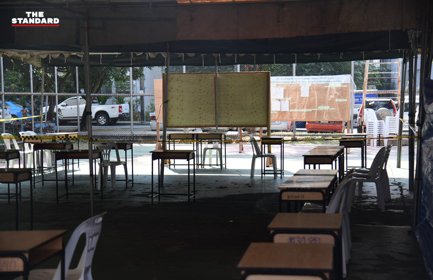 ภาพปลัด กทม. ณรงค์ เรืองศรี ลงพื้นที่ตรวจความพร้อมหน่วยเลือกตั้งก่อนวันเลือกตั้ง สส. 8 ก.พ. 6