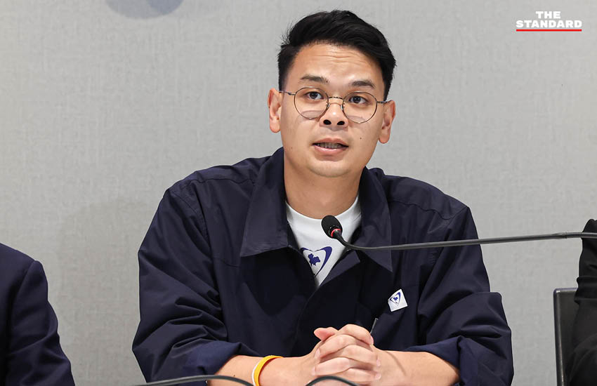 ภาพการแถลงข่าวของพรรคภูมิใจไทย กับตัวแทนจากพรรคเพื่อชาติไทยและพรรคมิติใหม่ เพื่อแสดงเจตจำนงสนับสนุน อนุทิน ชาญวีรกูล เป็นนายกรัฐมนตรี 3