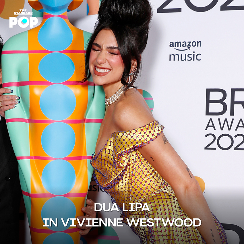 ภาพรวม 7 ลุคในตำนานบนพรมแดง BRIT Awards จากศิลปินชื่อดังที่สร้างประวัติศาสตร์แฟชั่น 2