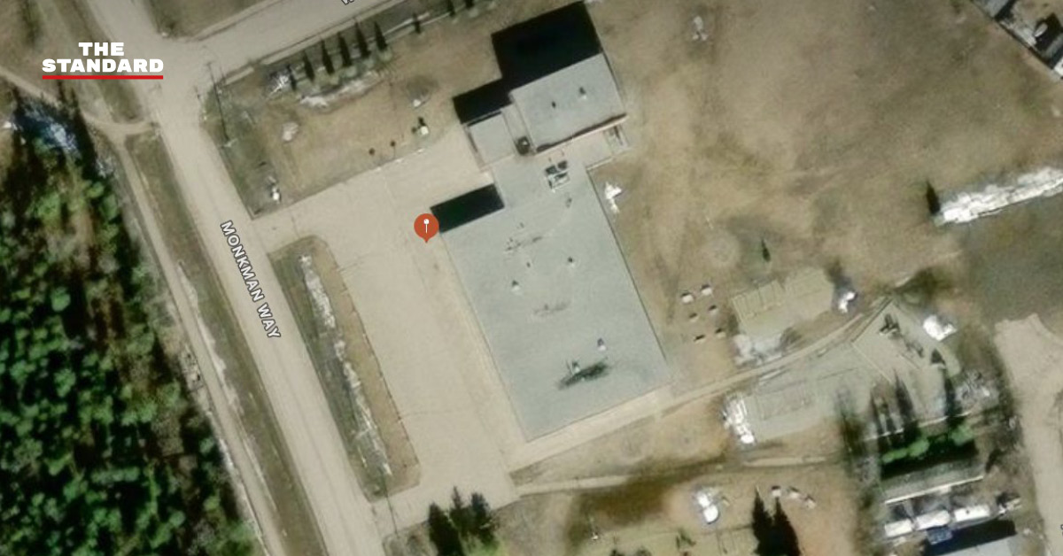 ภาพเจ้าหน้าที่ตำรวจเข้าตรวจสอบที่เกิดเหตุกราดยิงโรงเรียนในแคนาดา