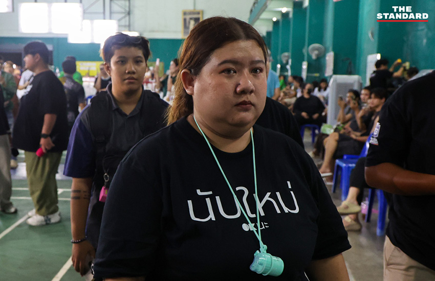 ตัวแทนกลุ่มประชาชนชลบุรีเขต 1 แถลงข่าวตอบโต้ กกต. ประเด็นการเฝ้าหีบบัตรเลือกตั้งและท้าให้เปิดหลักฐานพิสูจน์ความจริง 5