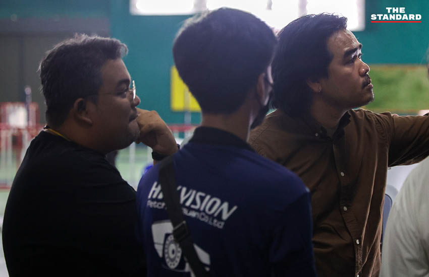 กัณพงศ์ แก้วทอง ตัวแทนกลุ่ม ‘นับใหม่ Ok นะ’ แถลงปมไฟล์วงจรปิดเลือกตั้งชลบุรีหาย 9