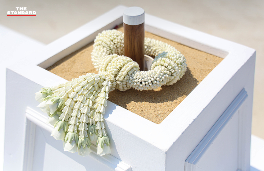 สมเด็จพระกนิษฐาธิราชเจ้า กรมสมเด็จพระเทพรัตนราชสุดาฯ สยามบรมราชกุมารี ทรงประกอบพิธีปักหมุดวางผังก่อสร้างพระเมรุมาศ สมเด็จพระบรมราชชนนีพันปีหลวง ที่ท้องสนามหลวง 7