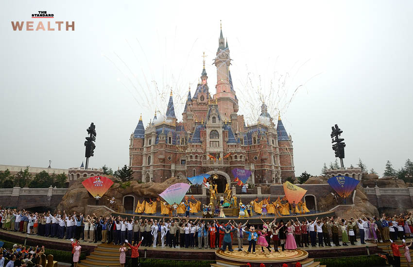 ภาพประกอบการวิเคราะห์โอกาสและความท้าทายของโครงการดิสนีย์แลนด์ในประเทศไทย ที่เป็นความฝันยาวนานกว่า 26 ปี เปรียบเทียบกับความสำเร็จในฮ่องกง ญี่ปุ่น และสิงคโปร์ 3