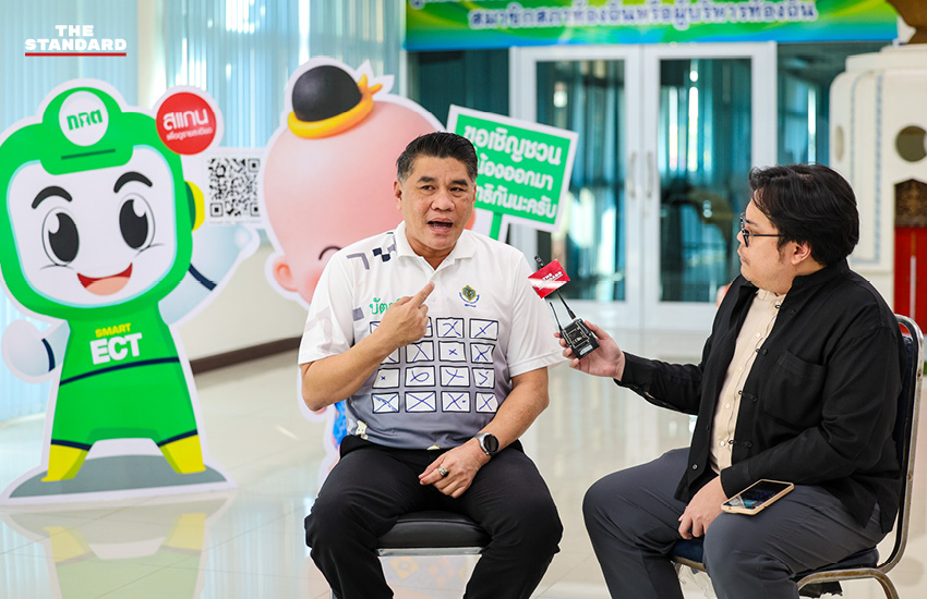 เสื้อ ‘บัตรดี-บัตรเสีย’ จาก กกต. สุพรรณบุรี ที่มีภาพตัวอย่างการกากบาทเลือกตั้งที่ถูกต้องและไม่ถูกต้อง 3