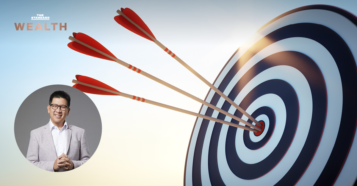 ภาพแนวคิด 'ธนู 3 ดอก' ของ ดร.เอกนิติ นิติทัณฑ์ประภาศ เพื่อรับมือ 3 มรสุมเศรษฐกิจปี 2569