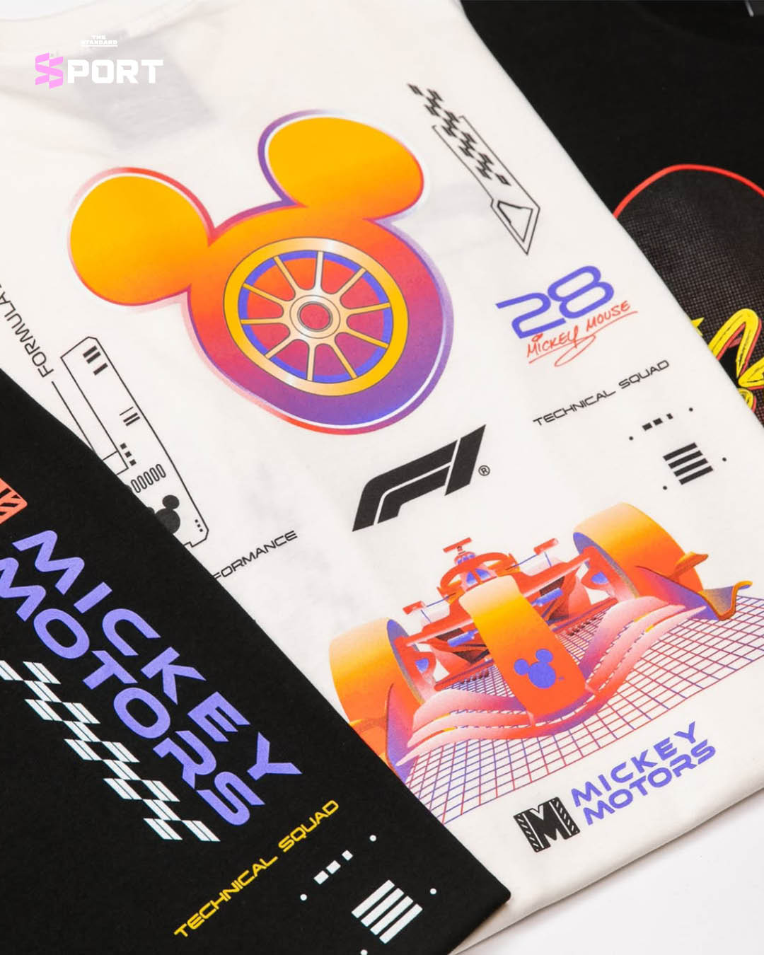 Mickey Mouse ในชุดนักแข่ง F1 ร่วมฉลองการเปิดตัวคอลเล็กชันพิเศษ F1 x Disney ต้อนรับฤดูกาล 2026 6