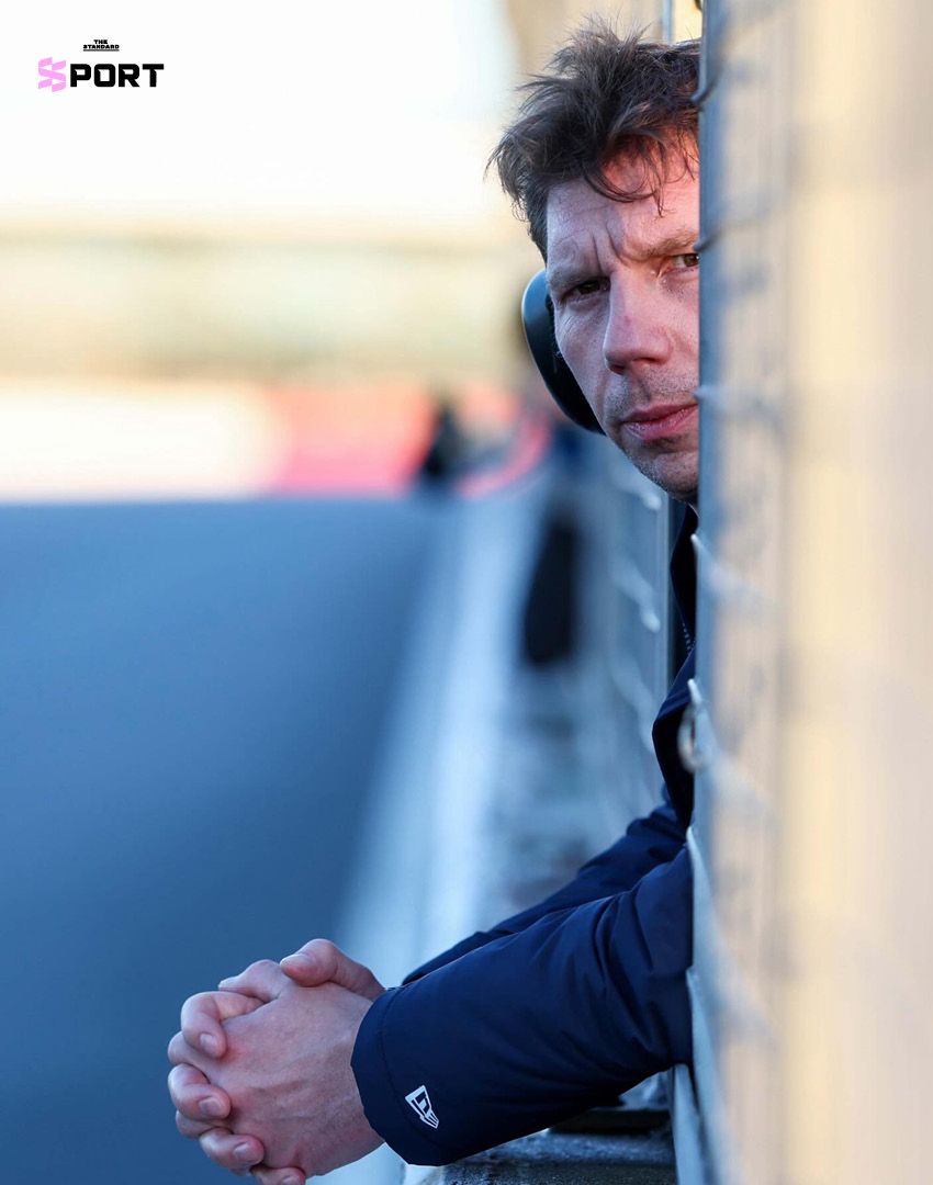 รถแข่ง FW48 ของทีม Atlassian Williams F1 ขณะทดสอบในสนามซิลเวอร์สโตน ด้วยลวดลาย Flow State Testing Livery ที่แฟนๆ โหวตเลือก 5