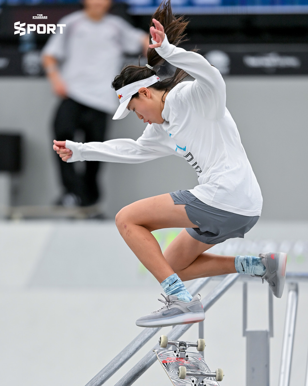 ภาพ Ginwoo Onodera นักสเกตบอร์ดดาวรุ่งชาวญี่ปุ่นวัย 16 ปี ขณะกำลังร่ายลีลาท่าคอมโบสุดท้าทายกลางอากาศบนกระดานสเกตบอร์ด 1