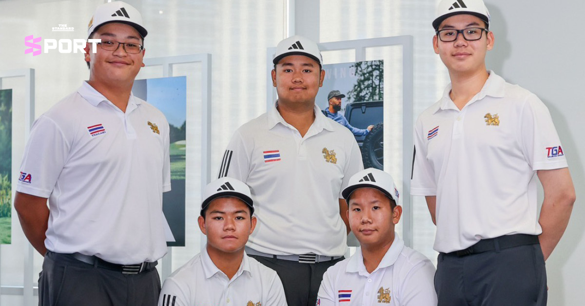 นายรังสฤษดิ์ ลักษิตานนท์ นายกสมาคมกีฬากอล์ฟแห่งประเทศไทยฯ และ คุณนิศารัตน์ ฉายมงคลชัย ผู้จัดการอาวุโสฝ่ายธุรกิจ adidas Golf ร่วมมอบรองเท้ากอล์ฟรุ่นใหม่ Adipower 26 และ TOUR360 ให้กับนักกีฬากอล์ฟทีมชาติไทย