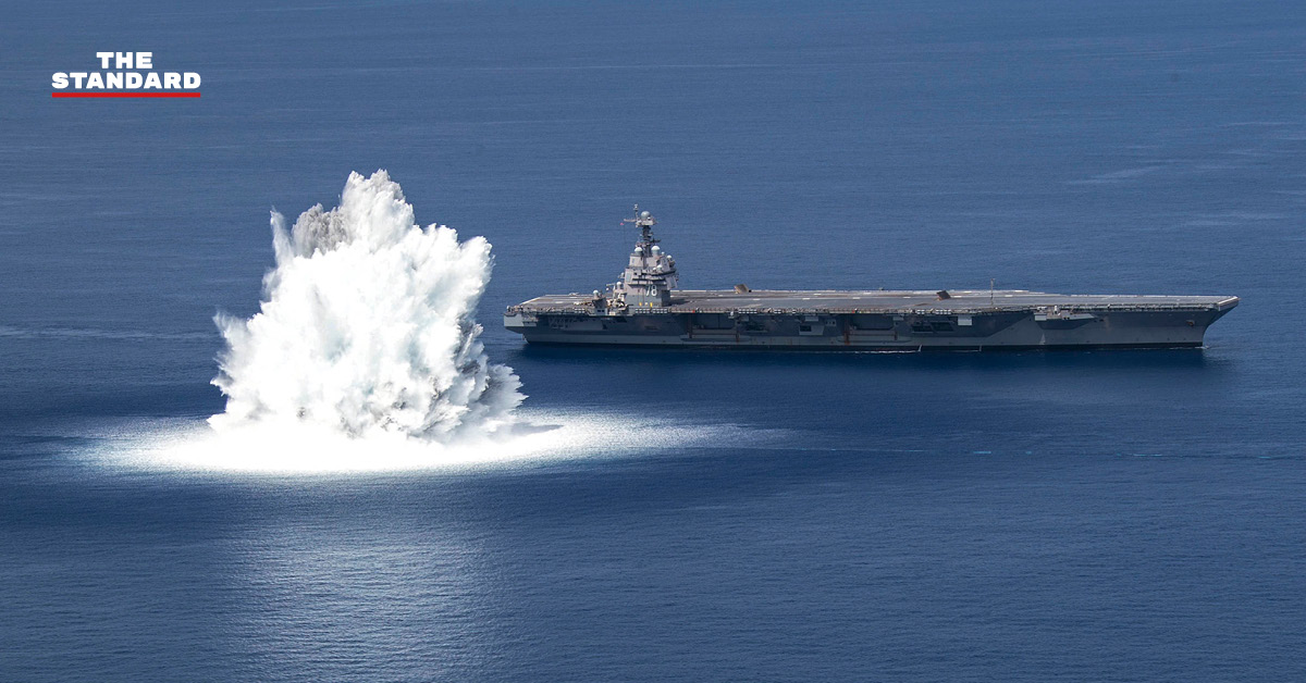 ภาพถ่ายทางอากาศแสดงเรือรบหลายลำใน ช่องแคบฮอร์มุซ ขณะ อิหร่าน ปิดน่านน้ำซ้อมรบ ท่ามกลางความตึงเครียดกับ สหรัฐฯ