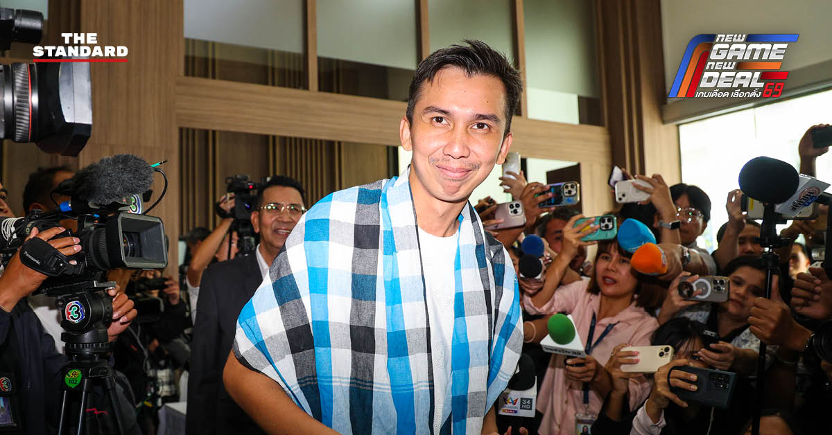 ภาพบรรยากาศการประชุมคณะกรรมการบริหารพรรคกล้าธรรมและว่าที่ สส. โดยมี ร.อ. ธรรมนัส พรหมเผ่า และ นฤมล ภิญโญสินวัฒน์ เข้าร่วม เพื่อหารือแนวทางการร่วมรัฐบาล