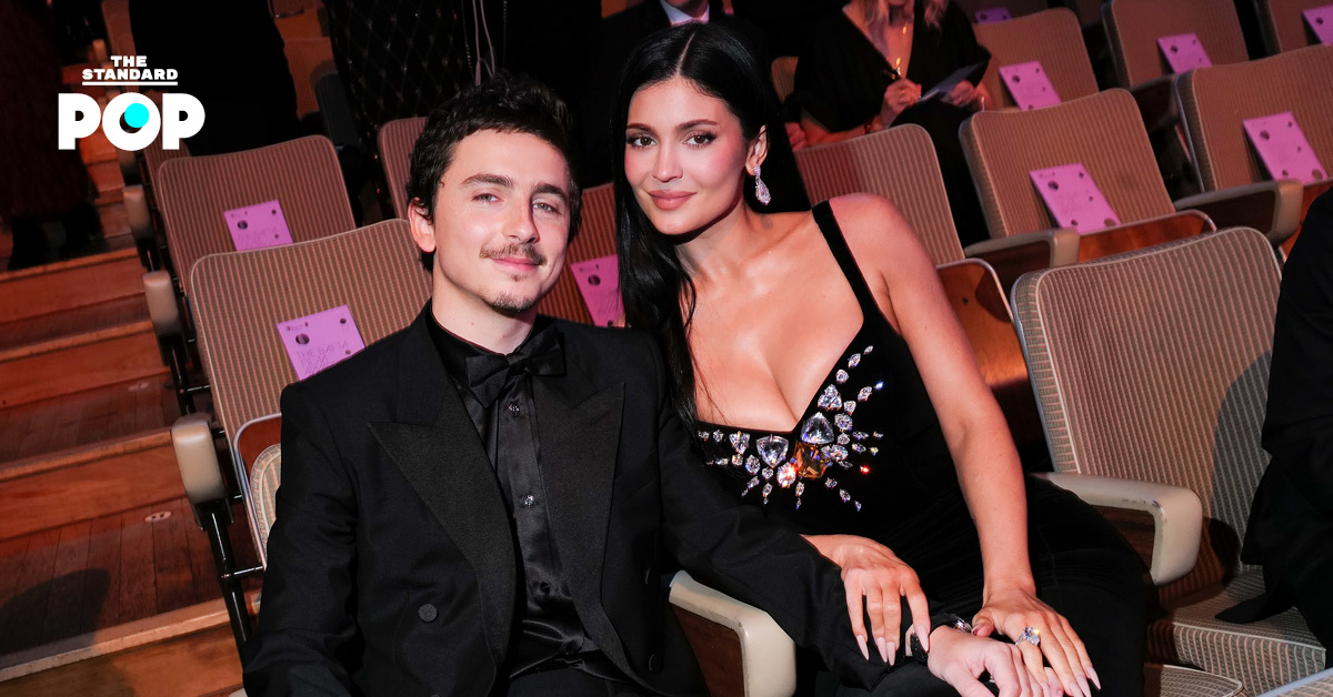 Kylie Jenner และ Timothée Chalamet ในชุด Mugler และ Givenchy ขณะร่วมงาน BAFTA Film Awards 2026