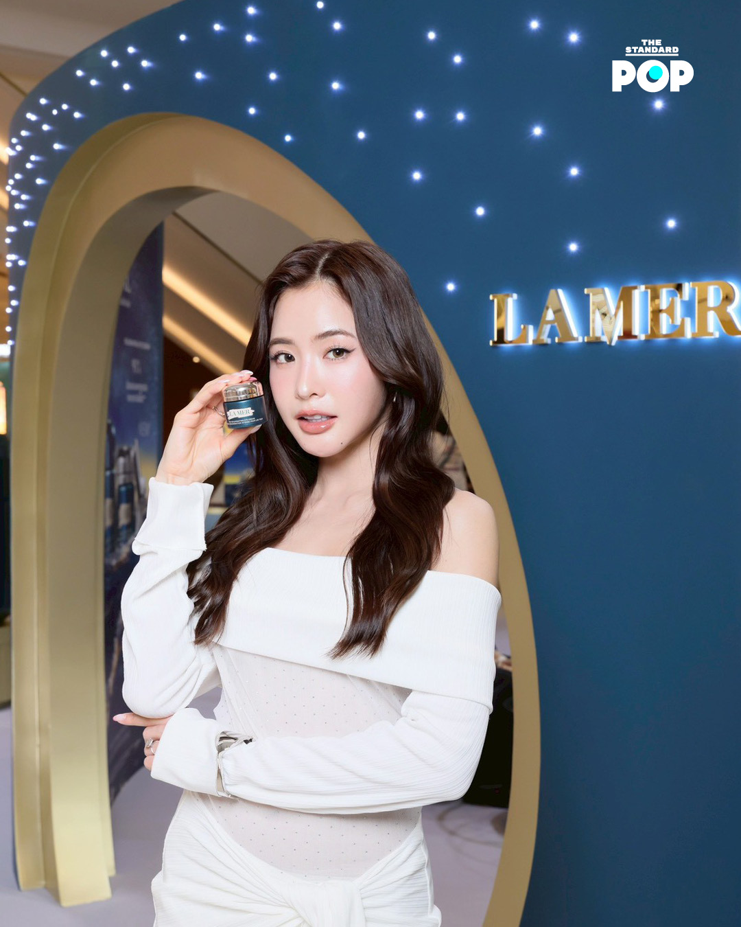 La Mer Rejuvenating Eye Cream สูตรใหม่ พร้อมอุปกรณ์บำรุงผิวรอบดวงตา 3