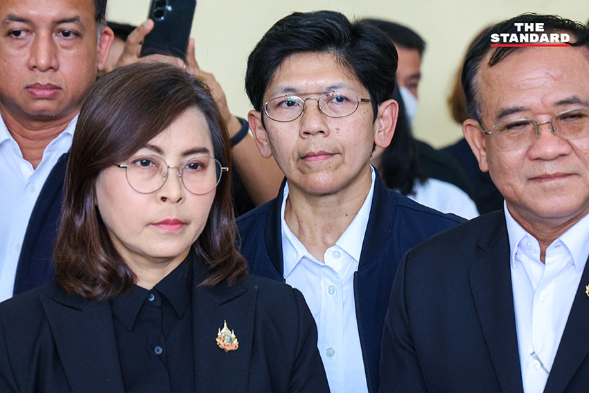 รักชนก ศรีนอก ส.ส. พรรคประชาชน และคณะ ยื่นหนังสือ กระทรวงแรงงาน ทวงถามความคืบหน้าเลือกบอร์ดประกันสังคม 3