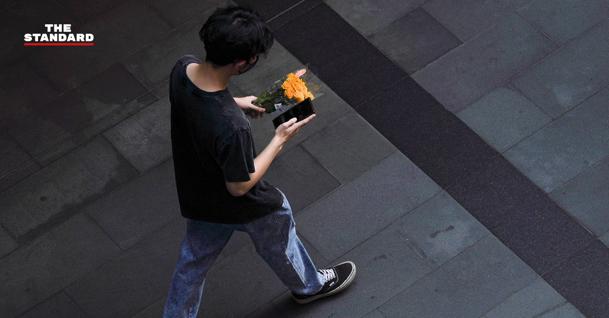 ภาพกราฟิกการดูแลสุขภาพจิตในวันวาเลนไทน์ พร้อมคำแนะนำเรื่องรักตัวเอง