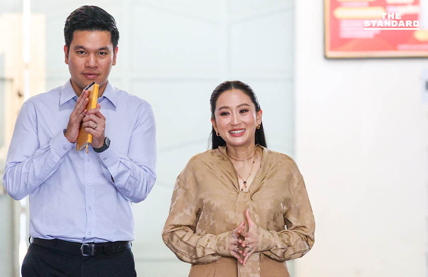 แพทองธาร ชินวัตร พร้อมสามีและครอบครัว เข้าเยี่ยม ทักษิณ ชินวัตร อดีตนายกรัฐมนตรี ที่เรือนจำกลางคลองเปรม 5