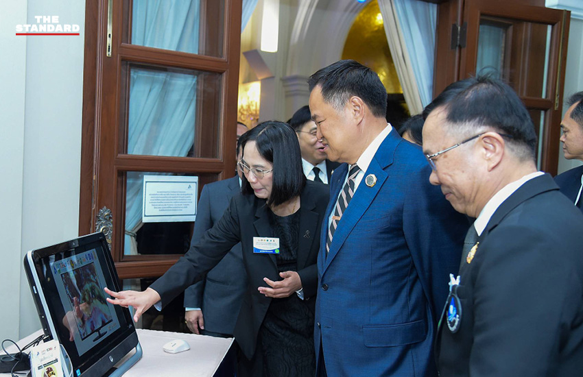 นายกฯ อนุทิน ลงนาม MOU แก้พยาธิใบไม้ตับและมะเร็งท่อน้ำดี 2