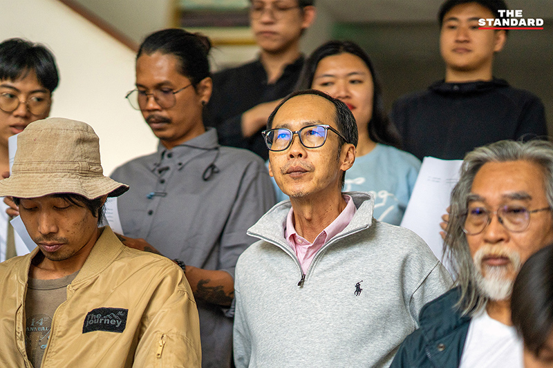 กลุ่มอาจารย์และนักกฎหมายร่วมแถลงการณ์เรียกร้องให้ กกต. ชี้แจงประเด็นการเลือกตั้ง 1