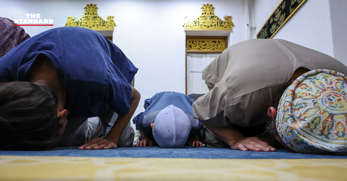 ภาพบรรยากาศวันแรกของการถือศีลอดเดือนรอมฎอน 2569 ที่ มัสยิดฮารูณ ย่านบางรัก