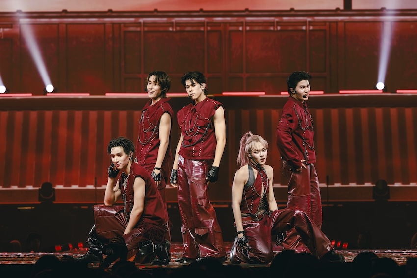 ภาพบรรยากาศคอนเสิร์ต RISER CONCERT : THE FIRST RISE แสดงดนตรี โดยศิลปินจาก RISER MUSIC 13