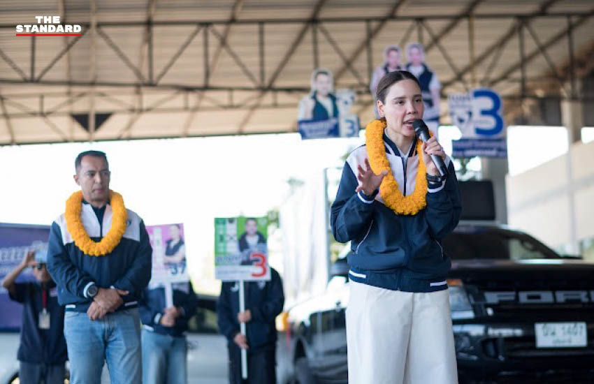 ซาบีดา ไทยเศรษฐ์ และ ชาดา ไทยเศรษฐ์ ลงพื้นที่หาเสียงร่วมกับ ชานนท์ ไทยเศรษฐ์ ที่ จังหวัดนครสวรรค์ 3