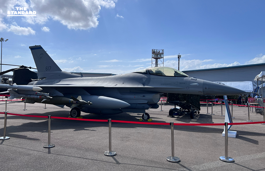 ภาพบรรยากาศงานแสดงเทคโนโลยีการบินและการป้องกันประเทศที่ Singapore Airshow 2026 พร้อมเครื่องบินรบและเฮลิคอปเตอร์จัดแสดง 12