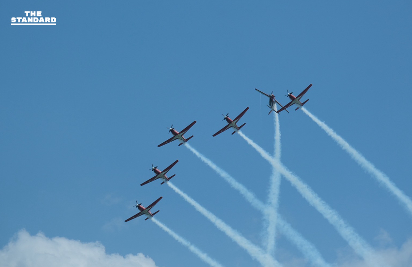 ภาพบรรยากาศเครื่องบินรบหลากหลายชาติแสดงการบินในงาน Singapore Airshow 2026 วันแรก 4