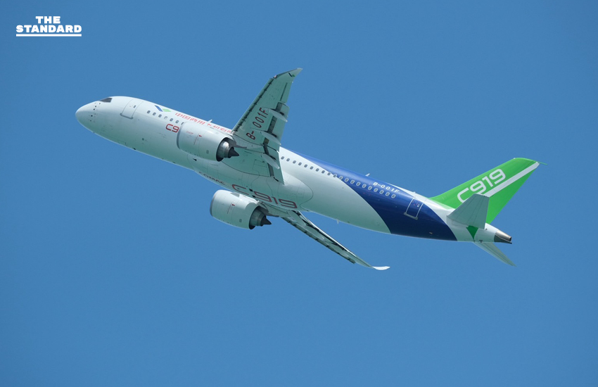 ภาพบรรยากาศเครื่องบินรบหลากหลายชาติแสดงการบินในงาน Singapore Airshow 2026 วันแรก 7