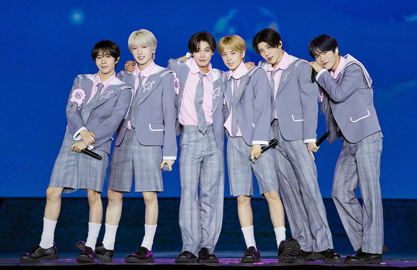 ภาพบรรยากาศคอนเสิร์ต SMTOWN LIVE IN BANGKOK ฉลอง 30 ปี SM Entertainment ที่ราชมังคลากีฬาสถาน 10